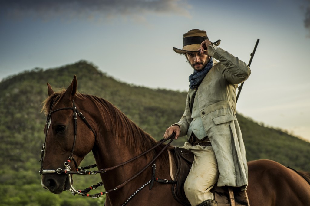 Sem ‘BBB’ e com ‘Os Dez Mandamentos’ ‘Velho Chico’ tem pior ibope da faixa nobre da Globo